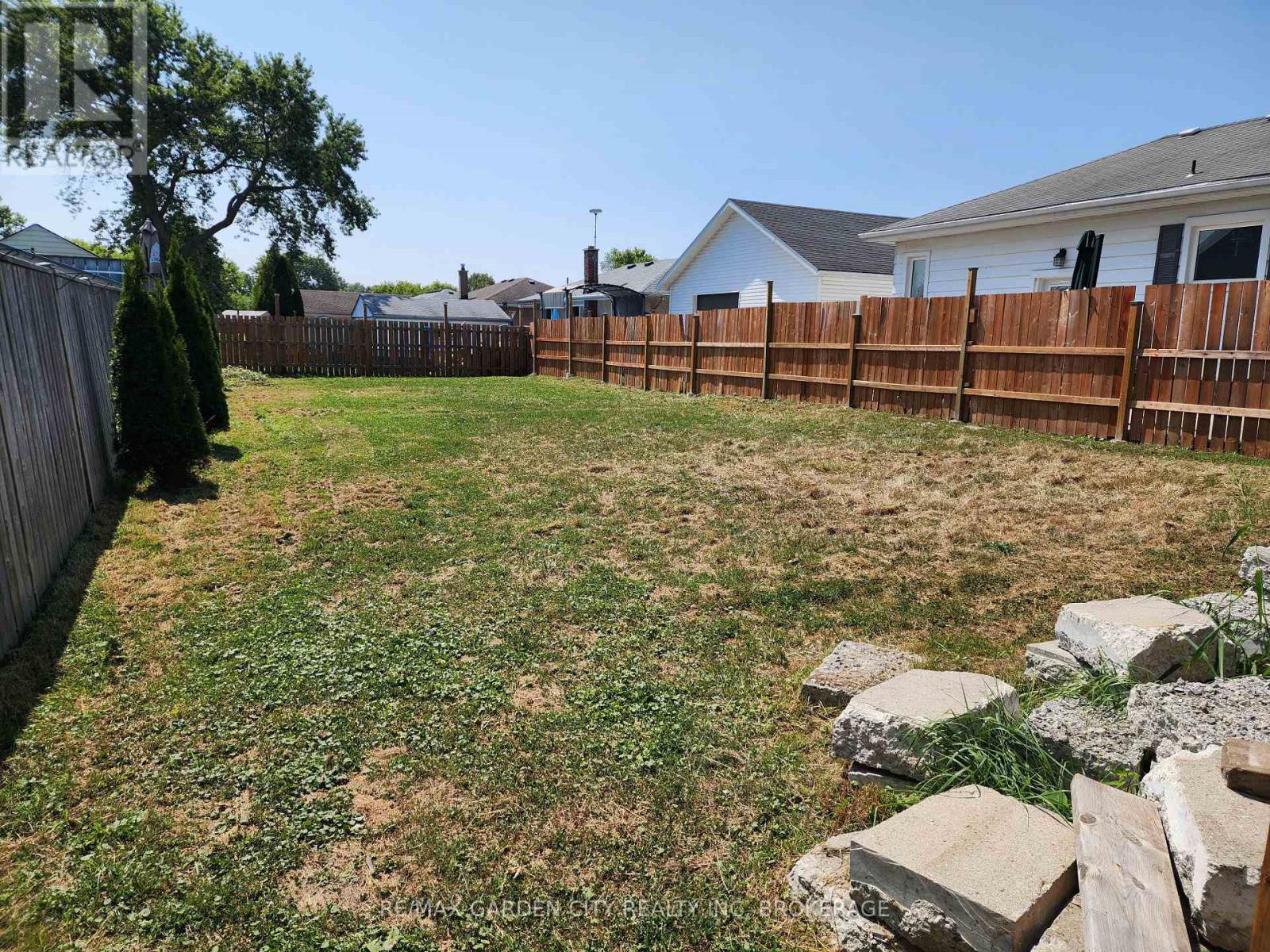 79 Martin Street, Welland (broadway), Ontario