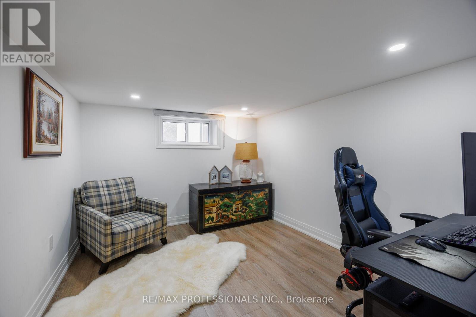 168 The Kingsway, Toronto (kingsway South), Ontario