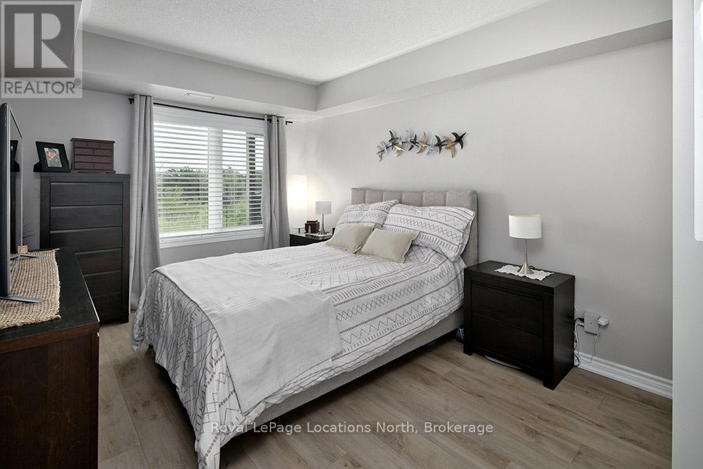 305 - 3 Brandy Lane Drive, Collingwood, Ontario