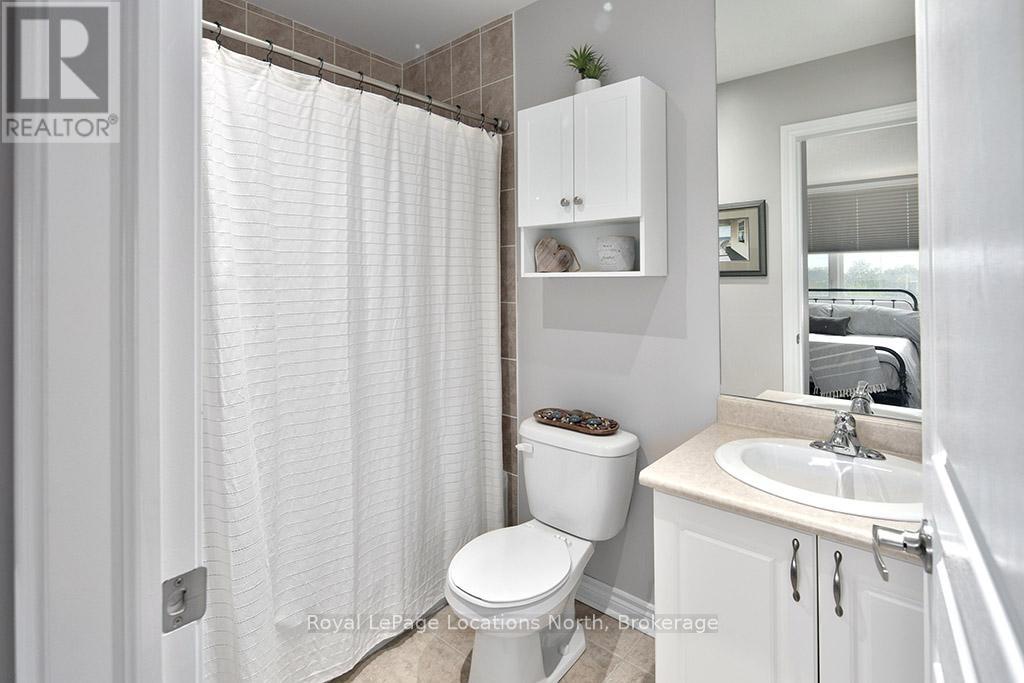 305 - 3 Brandy Lane Drive, Collingwood, Ontario