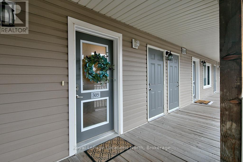 305 - 3 Brandy Lane Drive, Collingwood, Ontario