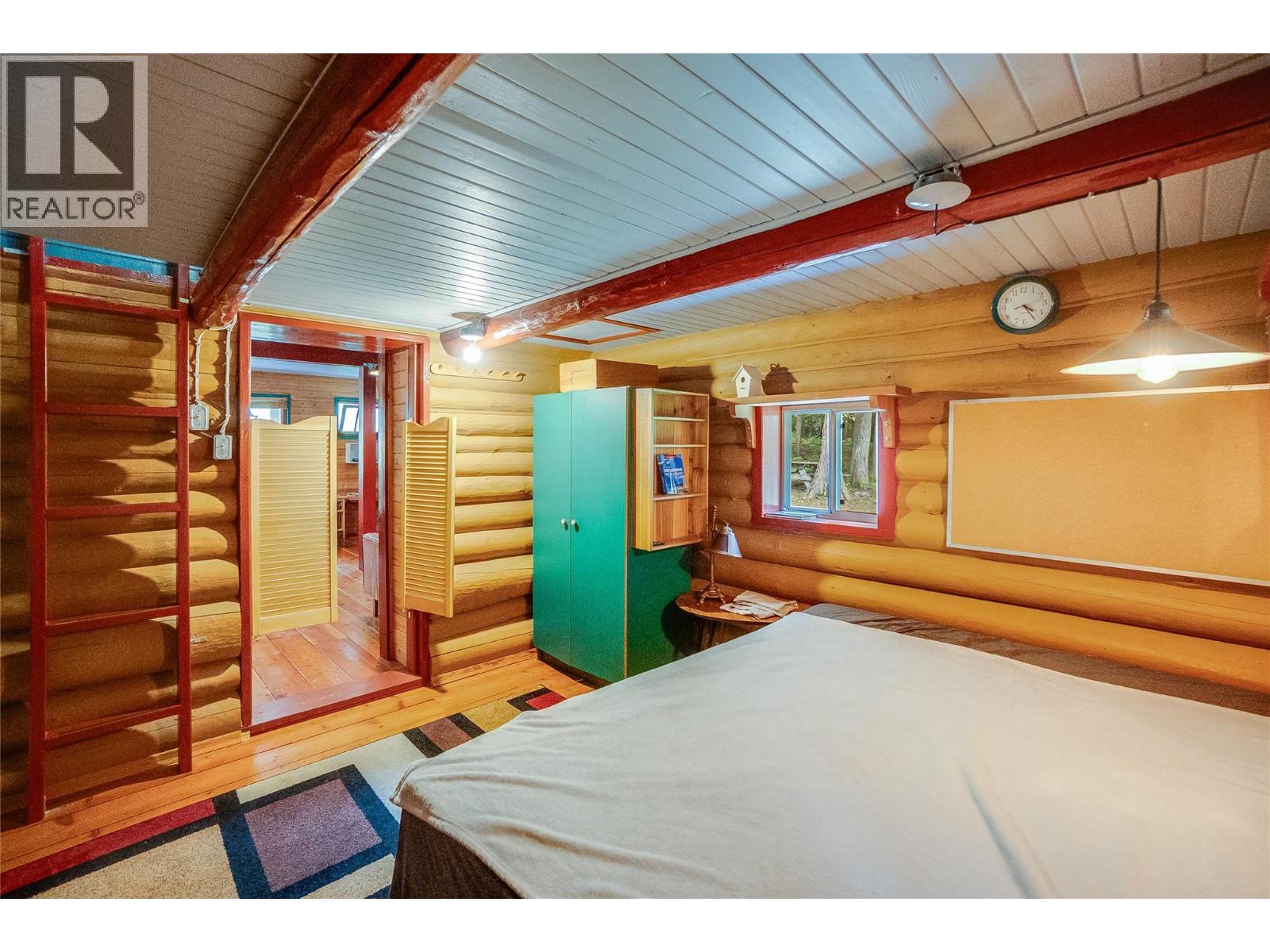 8780 Martens Road, Slocan, British Columbia