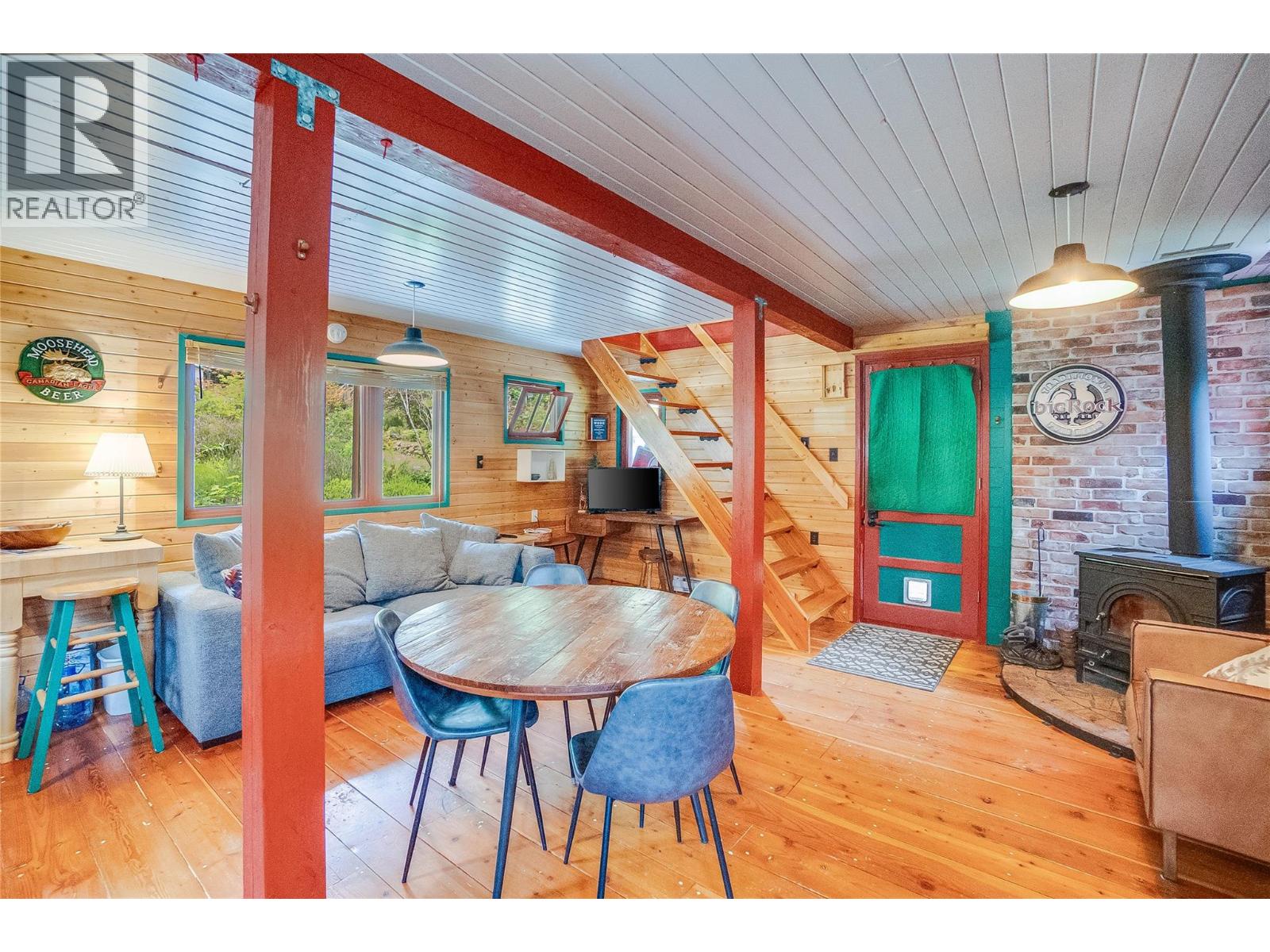 8780 Martens Road, Slocan, British Columbia