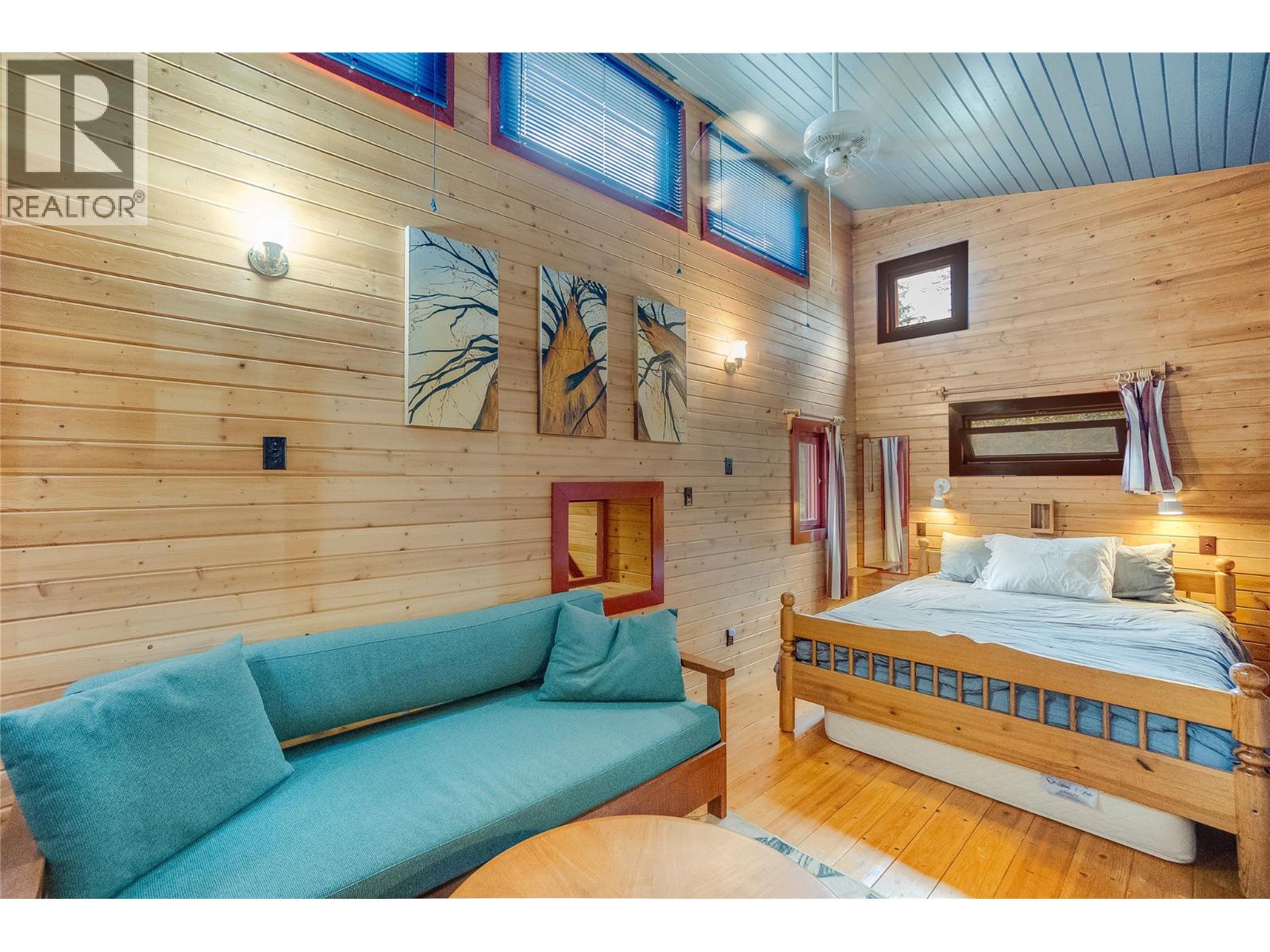 8780 Martens Road, Slocan, British Columbia