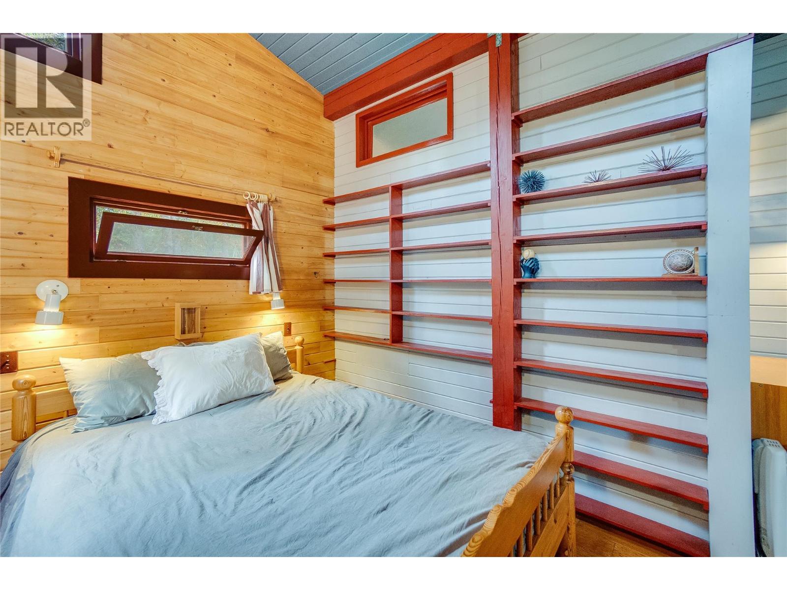 8780 Martens Road, Slocan, British Columbia