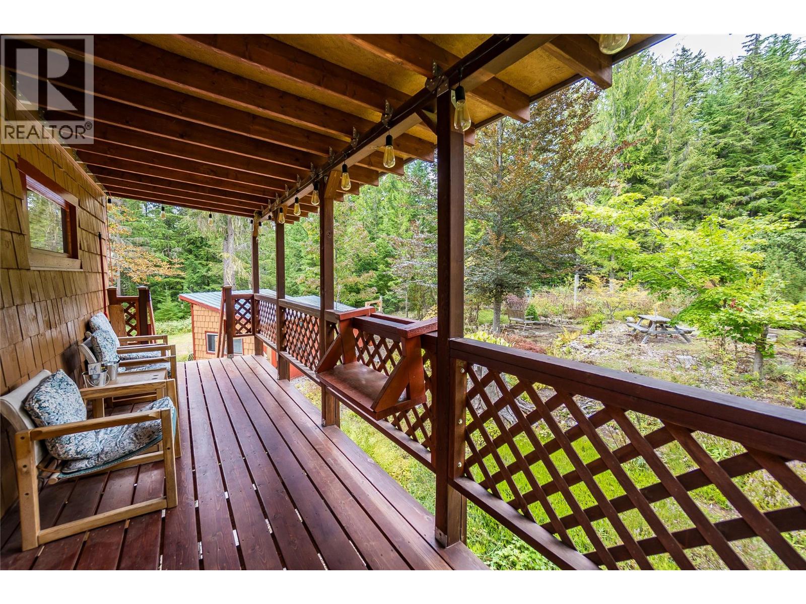 8780 Martens Road, Slocan, British Columbia