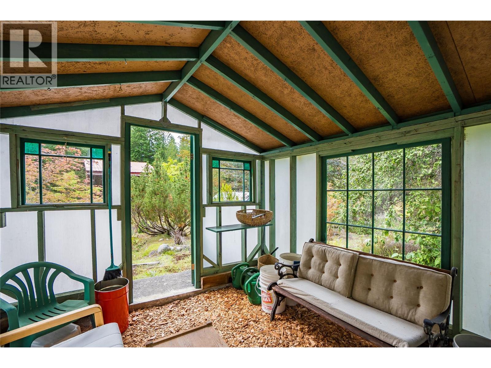 8780 Martens Road, Slocan, British Columbia