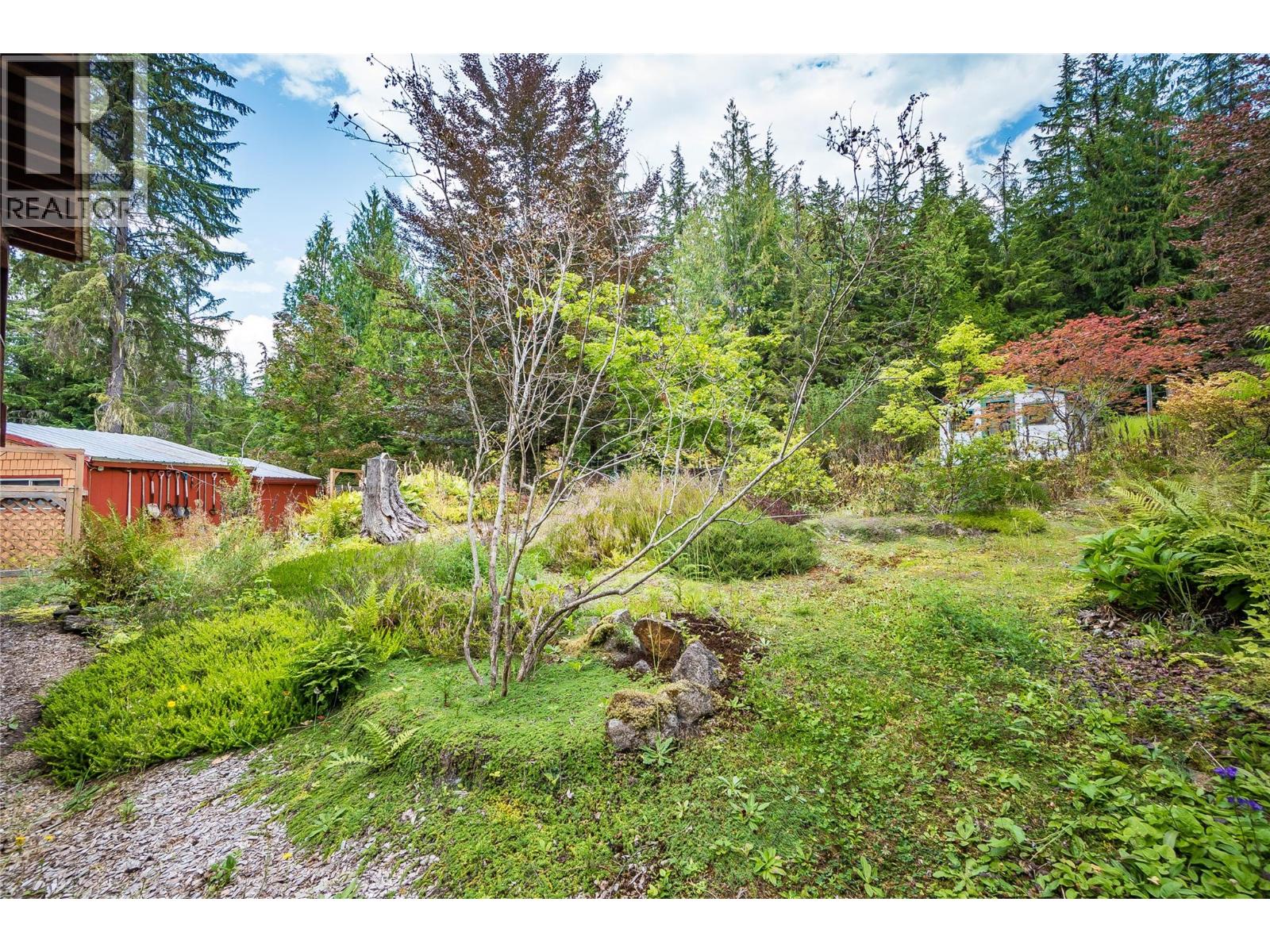 8780 Martens Road, Slocan, British Columbia