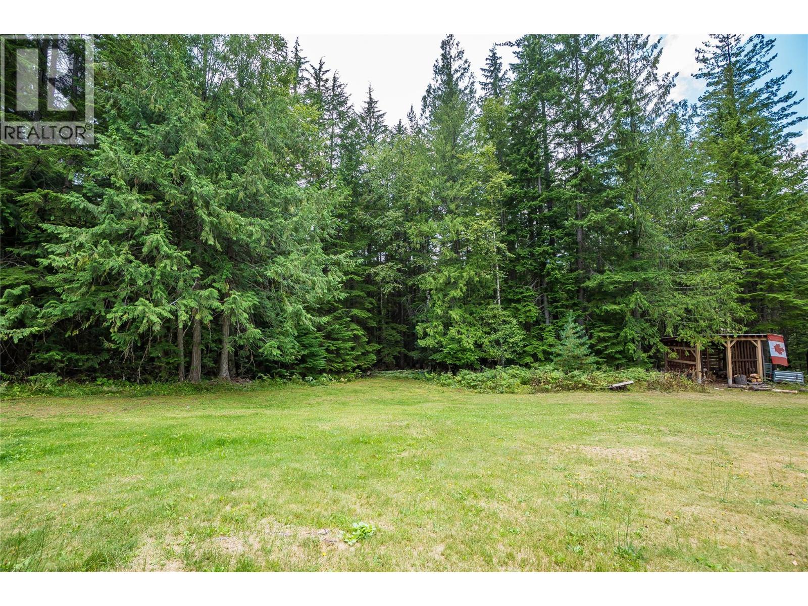 8780 Martens Road, Slocan, British Columbia