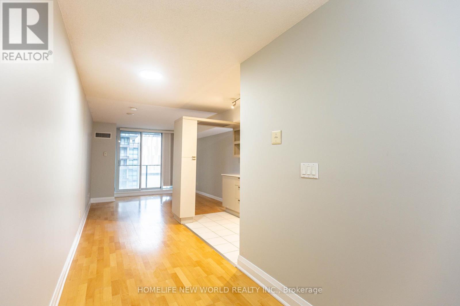 951 - 111 Elizabeth Street, Toronto (bay Street Corridor), Ontario