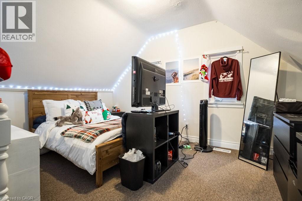 109 Royal Avenue, Hamilton, Ontario