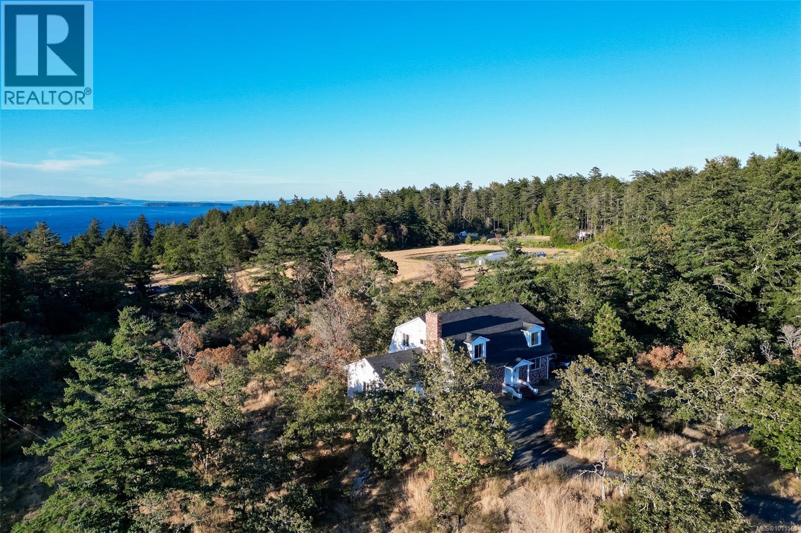 4589 Blenkinsop Rd, Saanich, British Columbia