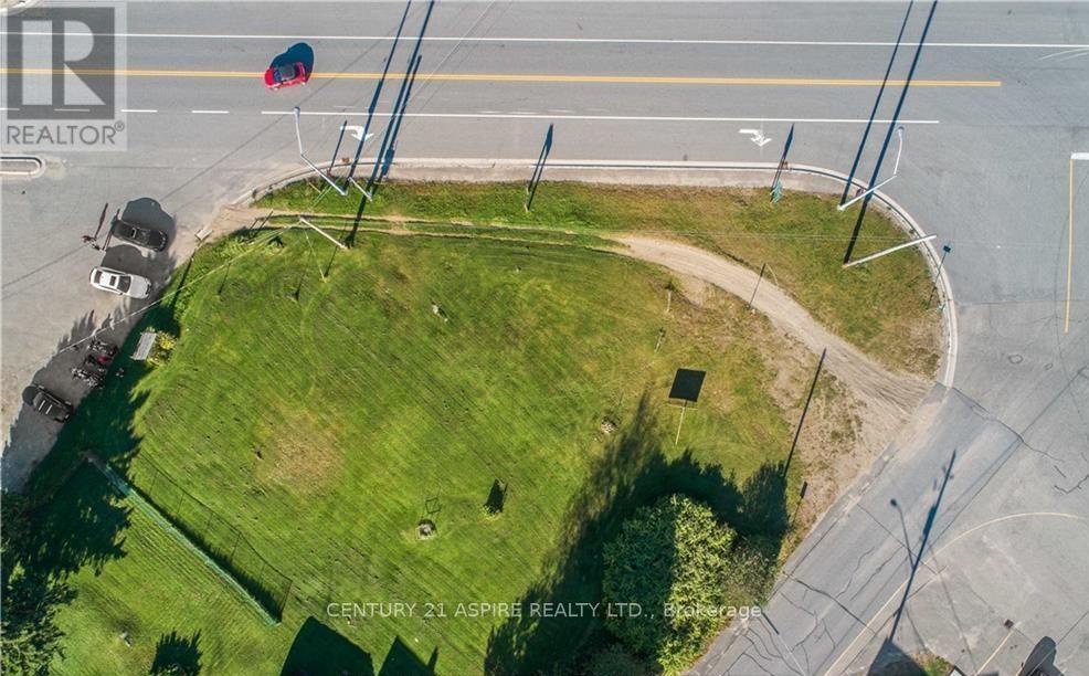 00 Pcl 36-1 Sec 36m220 Highway, South Algonquin, Ontario