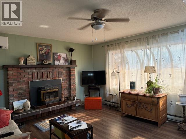 532 6th. Avenue N, Creston, British Columbia