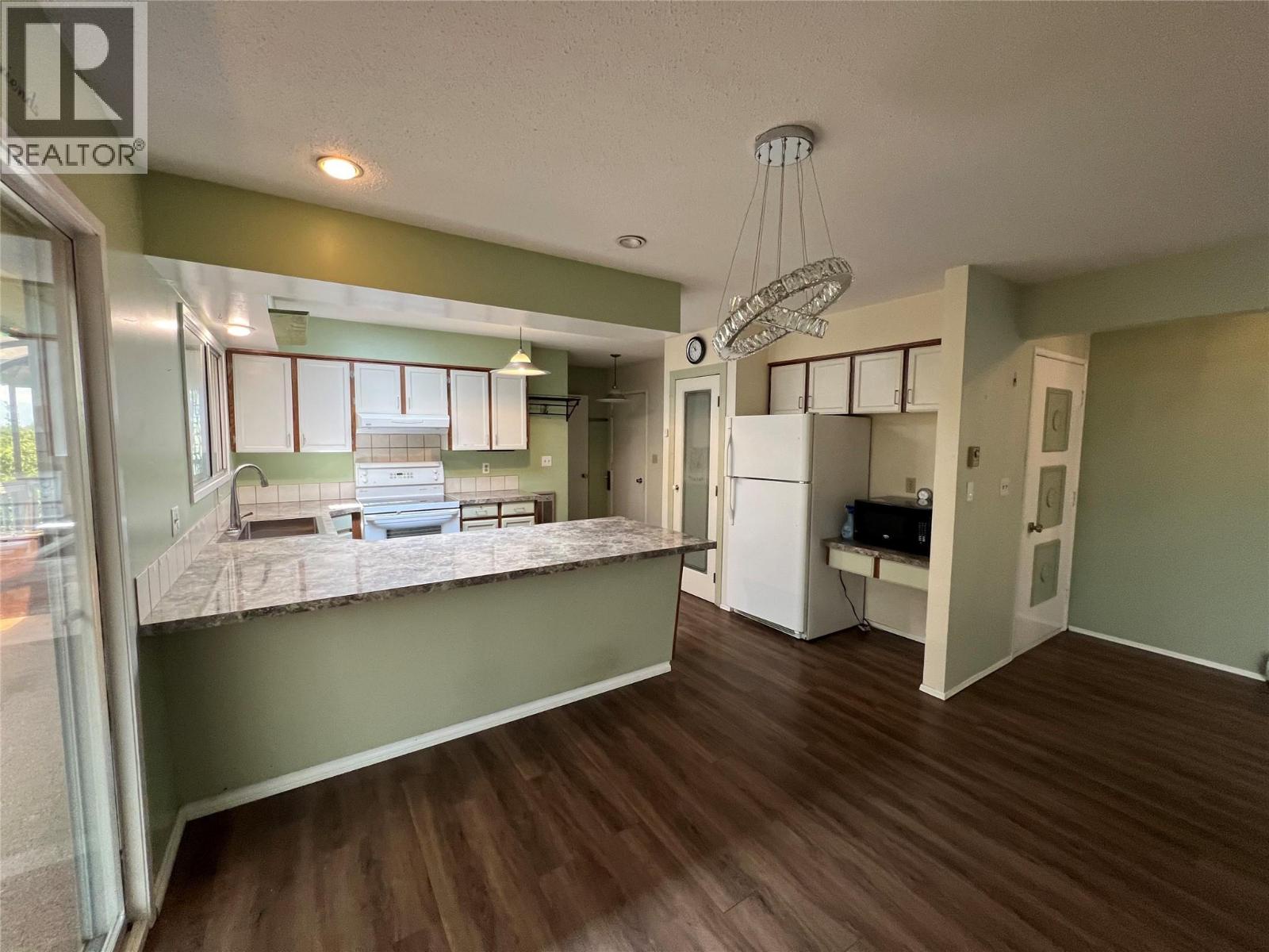 532 6th. Avenue N, Creston, British Columbia