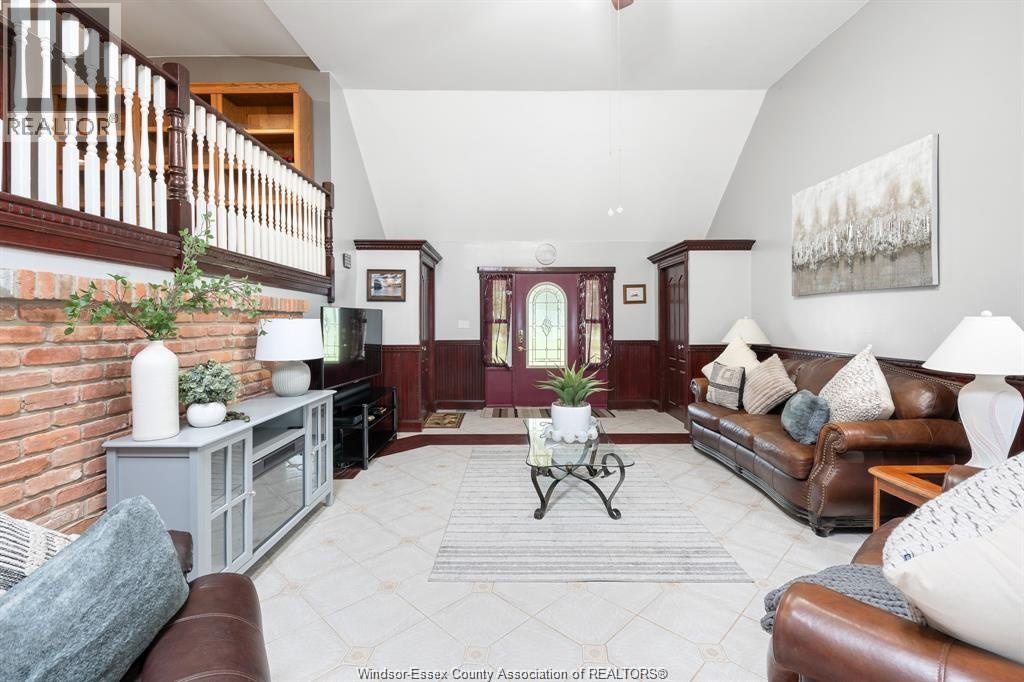 18332 Erieau Road, Chatham-kent, Ontario