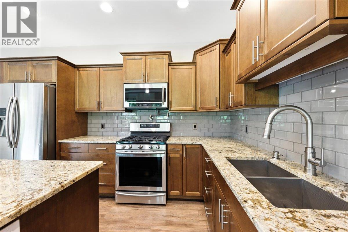 3350 Woodsdale Road Unit# 503, Lake Country, British Columbia