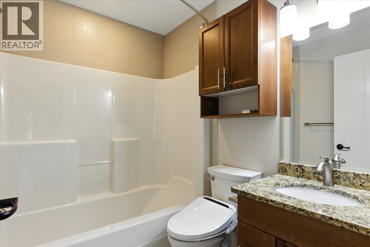 3350 Woodsdale Road Unit# 503, Lake Country, British Columbia