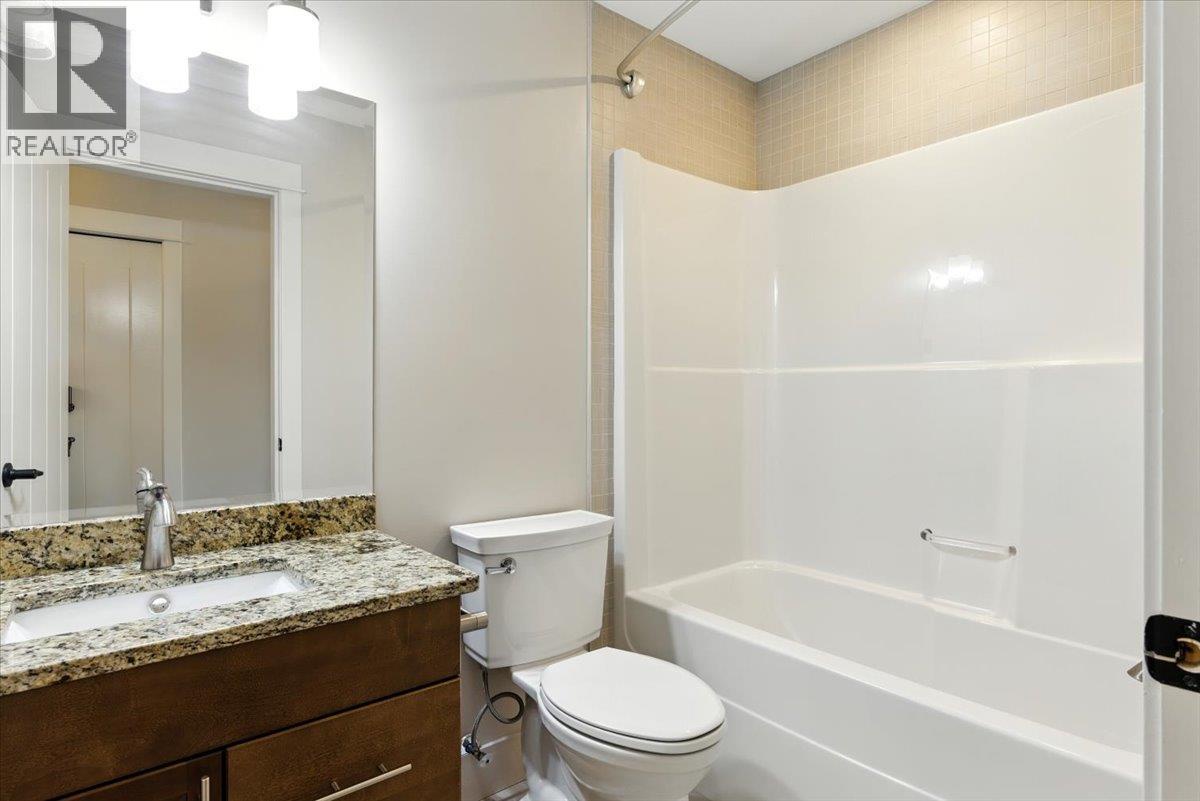 3350 Woodsdale Road Unit# 503, Lake Country, British Columbia