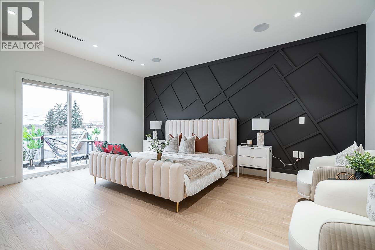 2833 Oliver Crescent, Vancouver, British Columbia