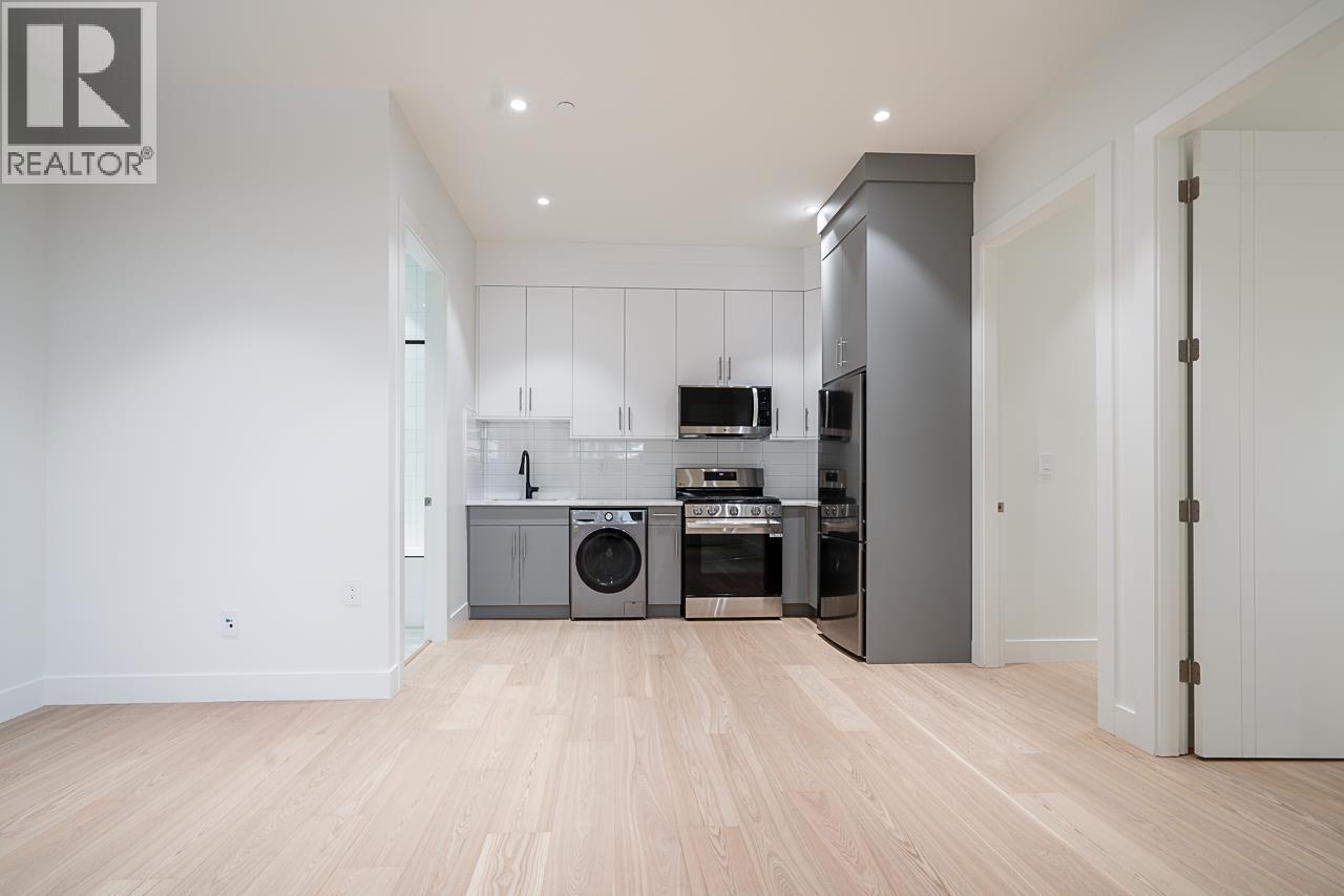 2833 Oliver Crescent, Vancouver, British Columbia