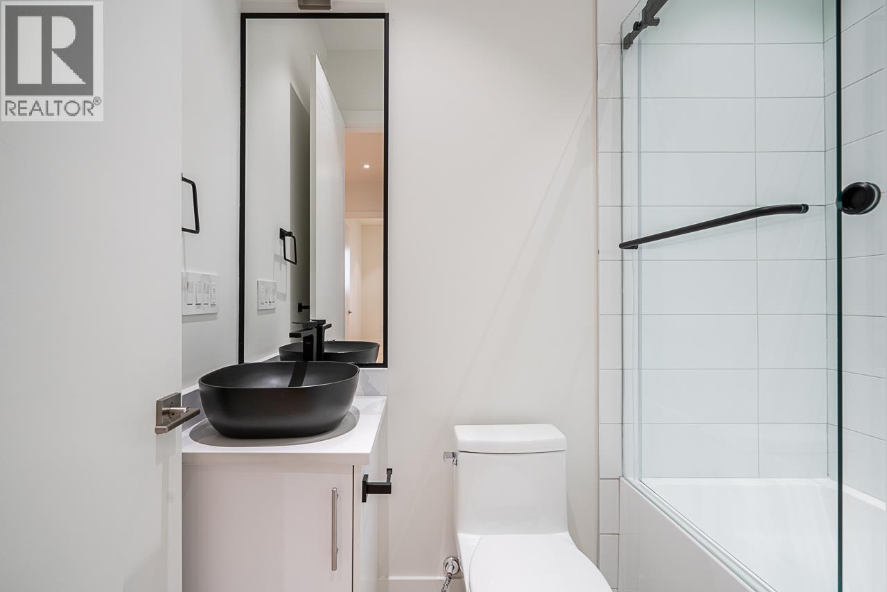 2833 Oliver Crescent, Vancouver, British Columbia