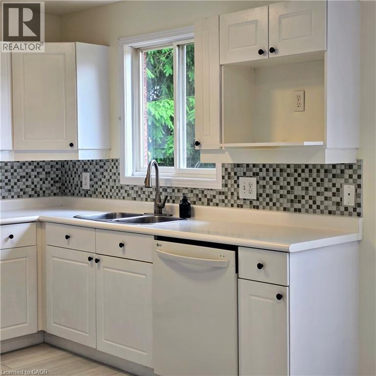 235 Saginaw Parkway Unit# 73, Cambridge, Ontario