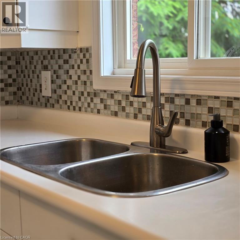 235 Saginaw Parkway Unit# 73, Cambridge, Ontario