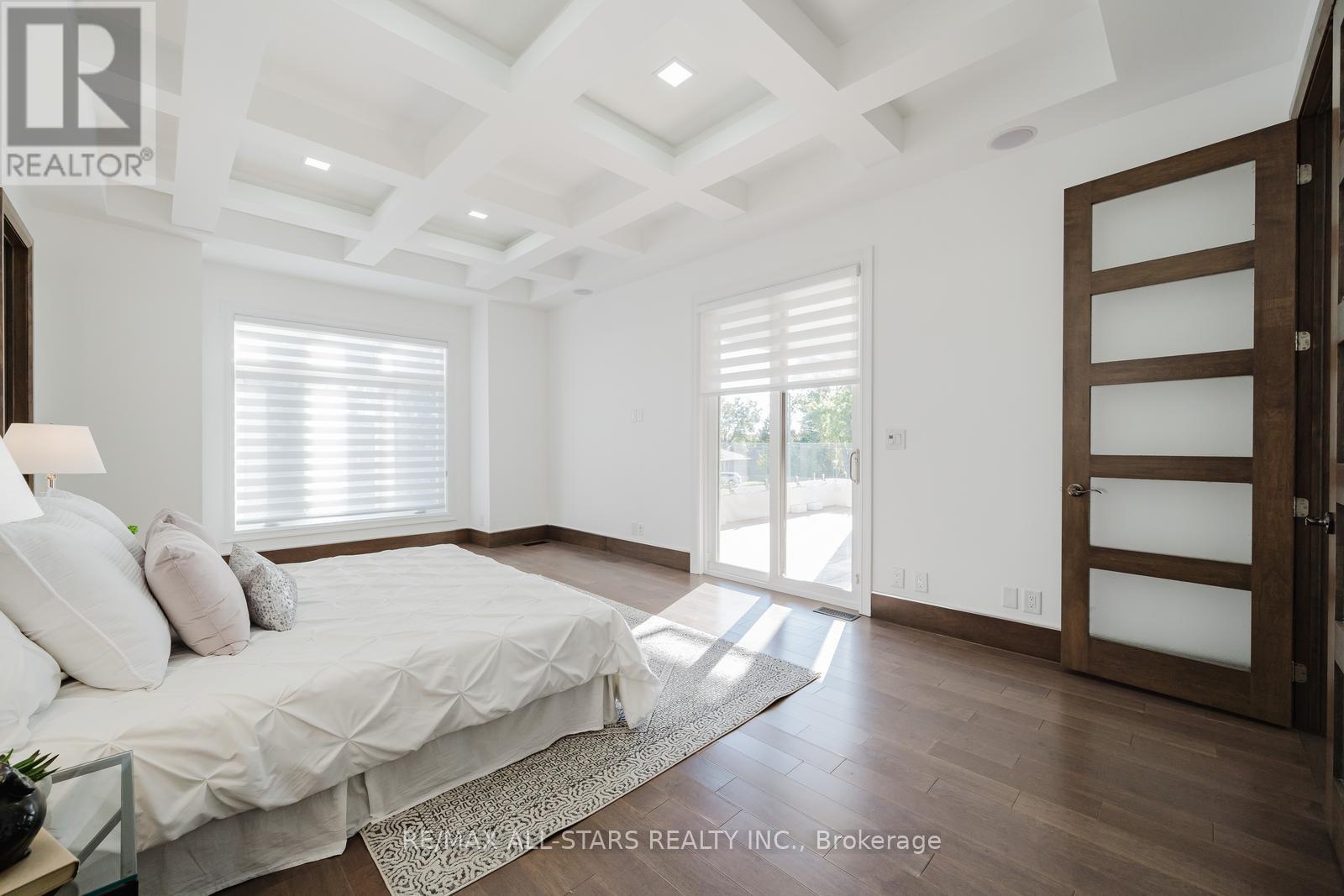 26 Lancer Drive, Vaughan (maple), Ontario