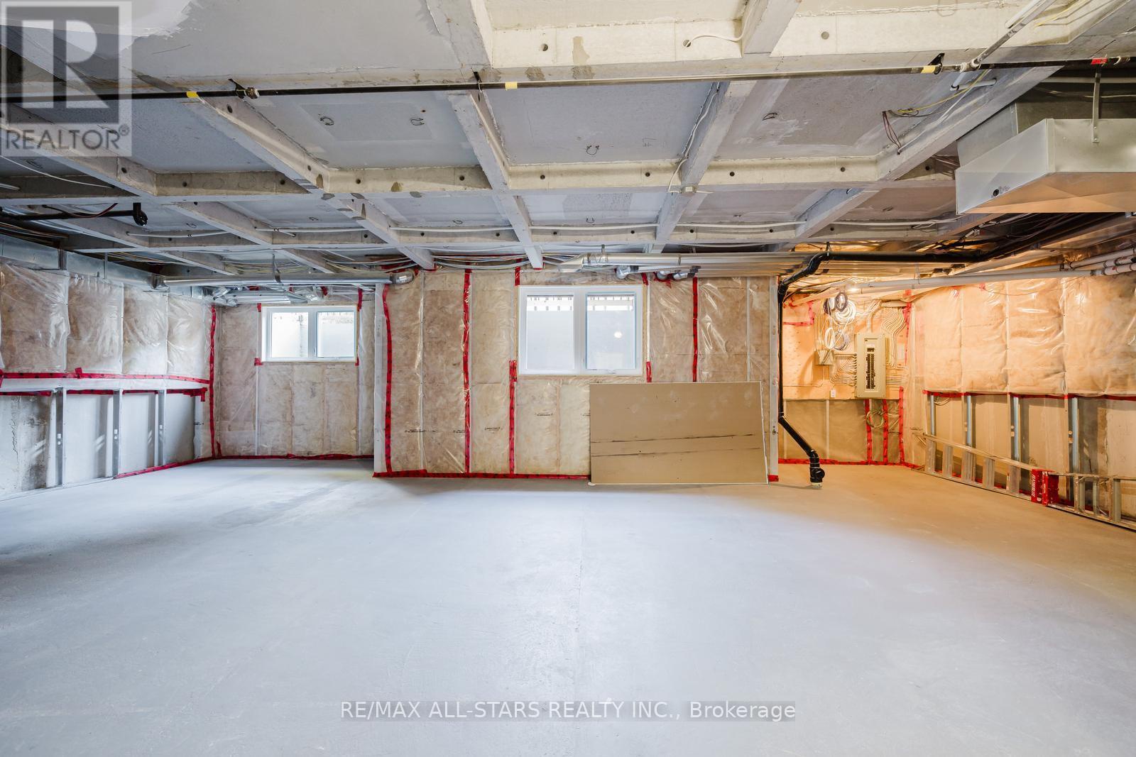 26 Lancer Drive, Vaughan (maple), Ontario