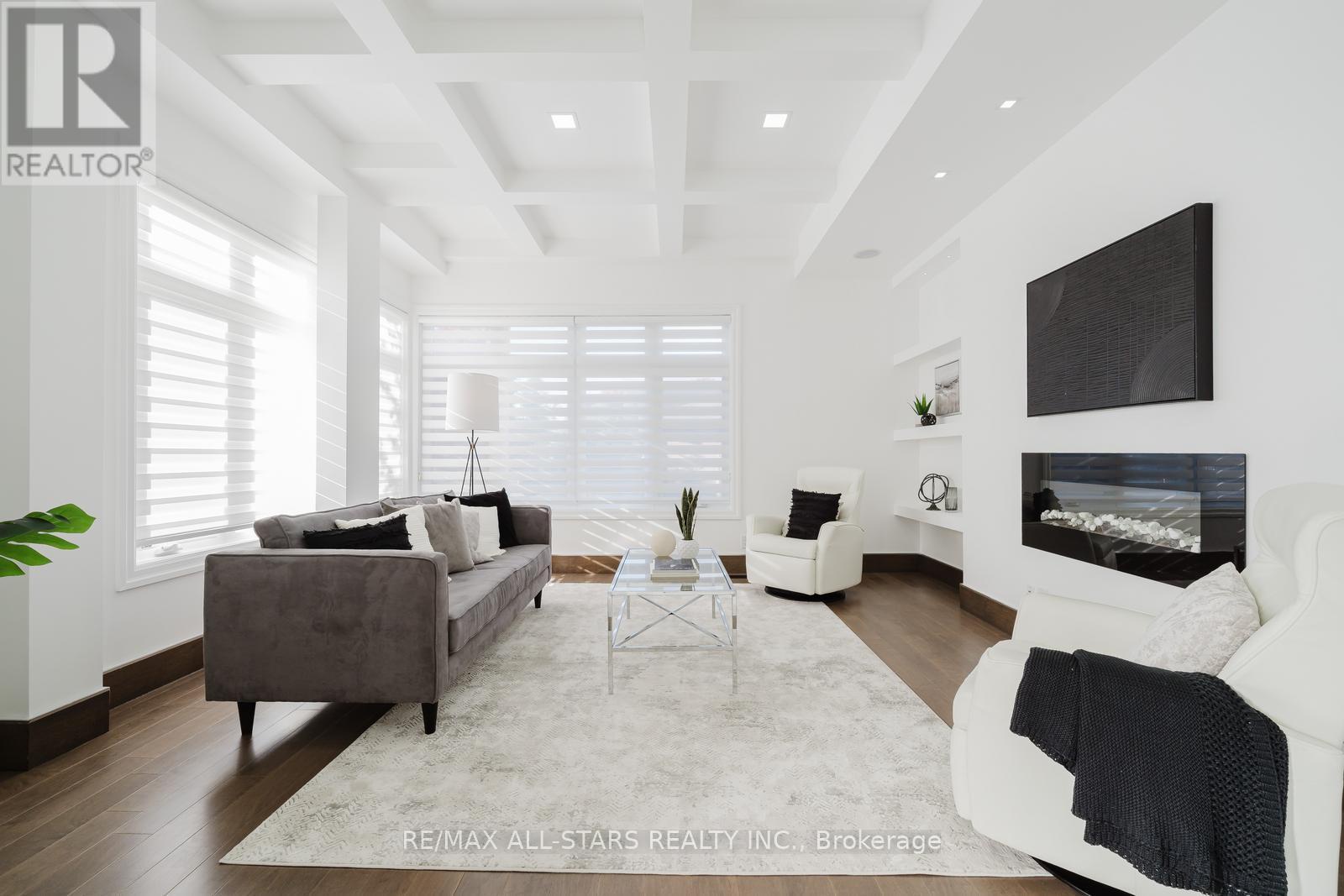 26 Lancer Drive, Vaughan (maple), Ontario