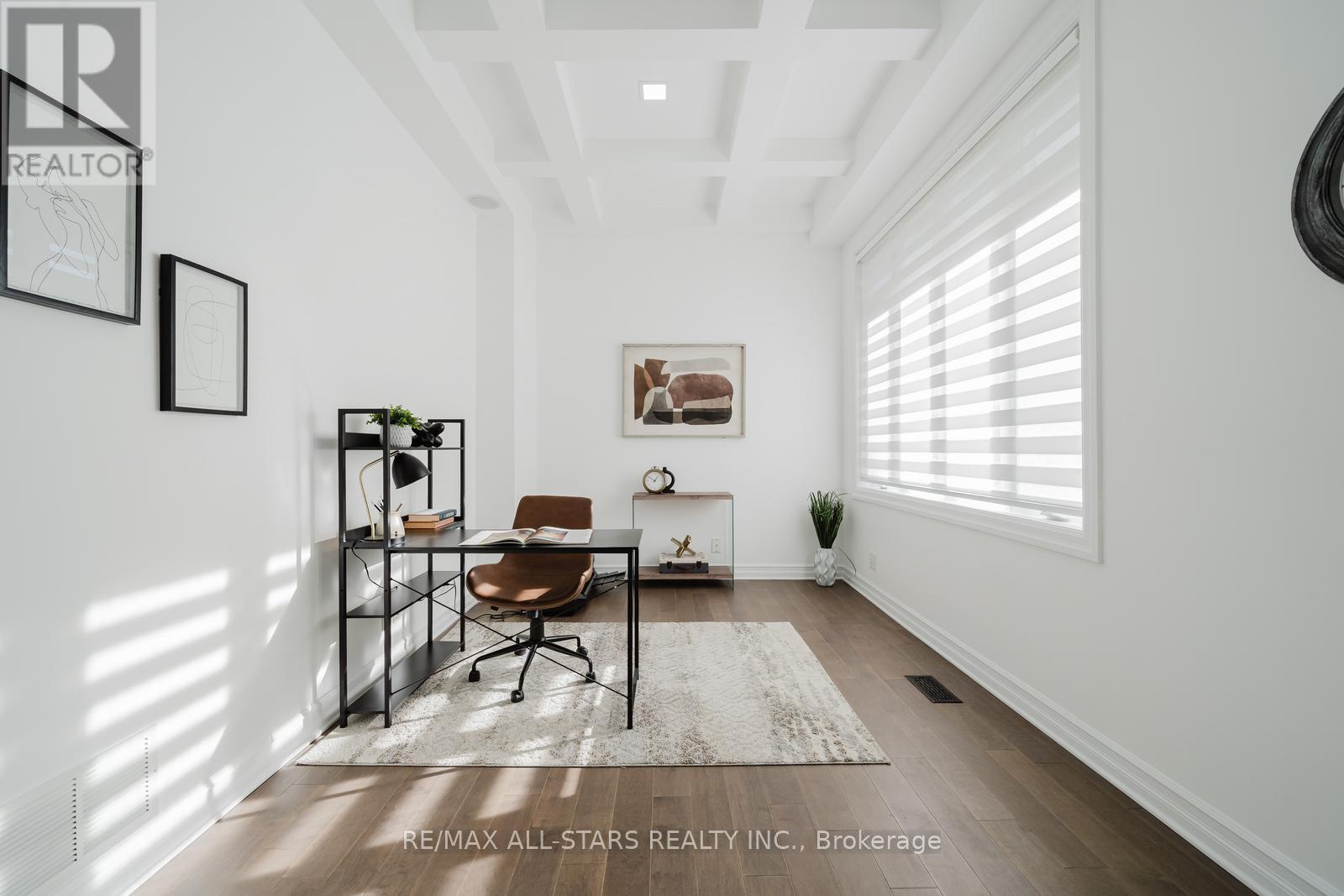 26 Lancer Drive, Vaughan (maple), Ontario