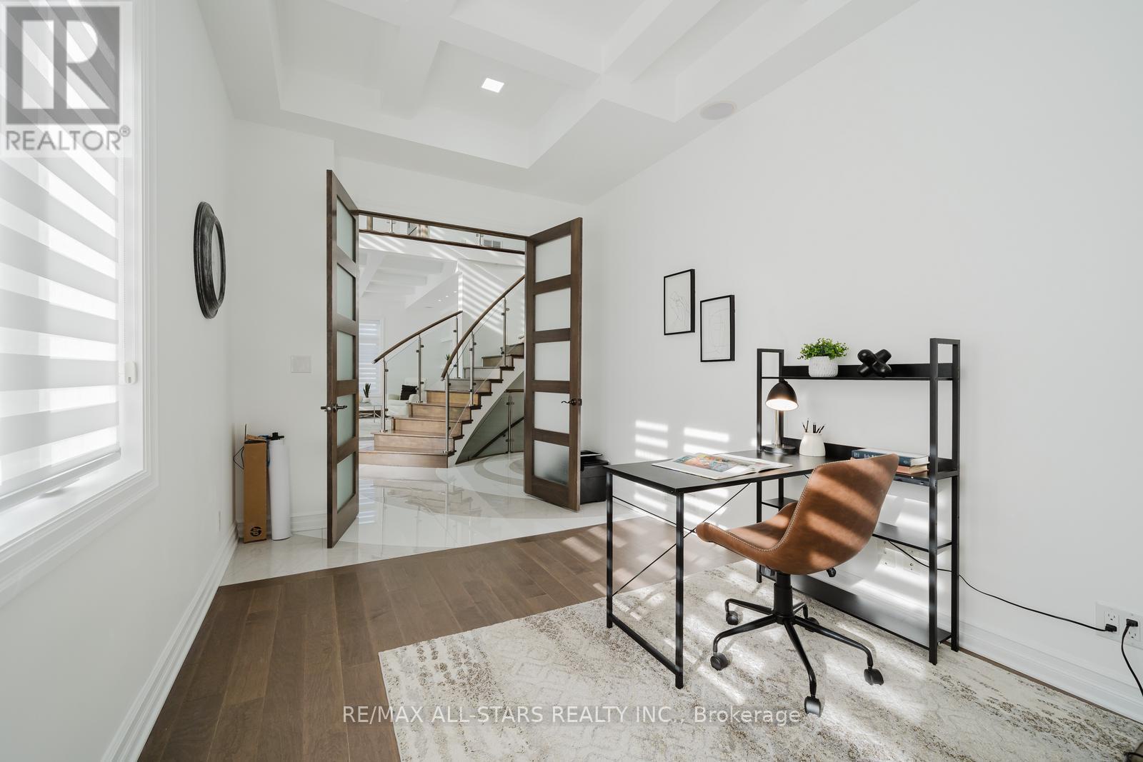 26 Lancer Drive, Vaughan (maple), Ontario