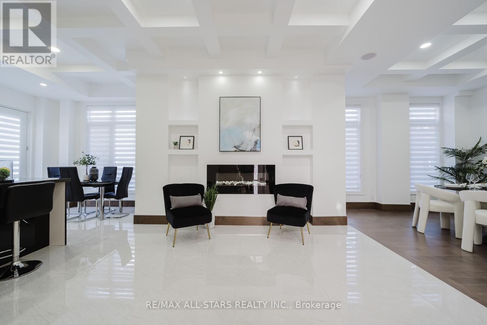 26 Lancer Drive, Vaughan (maple), Ontario