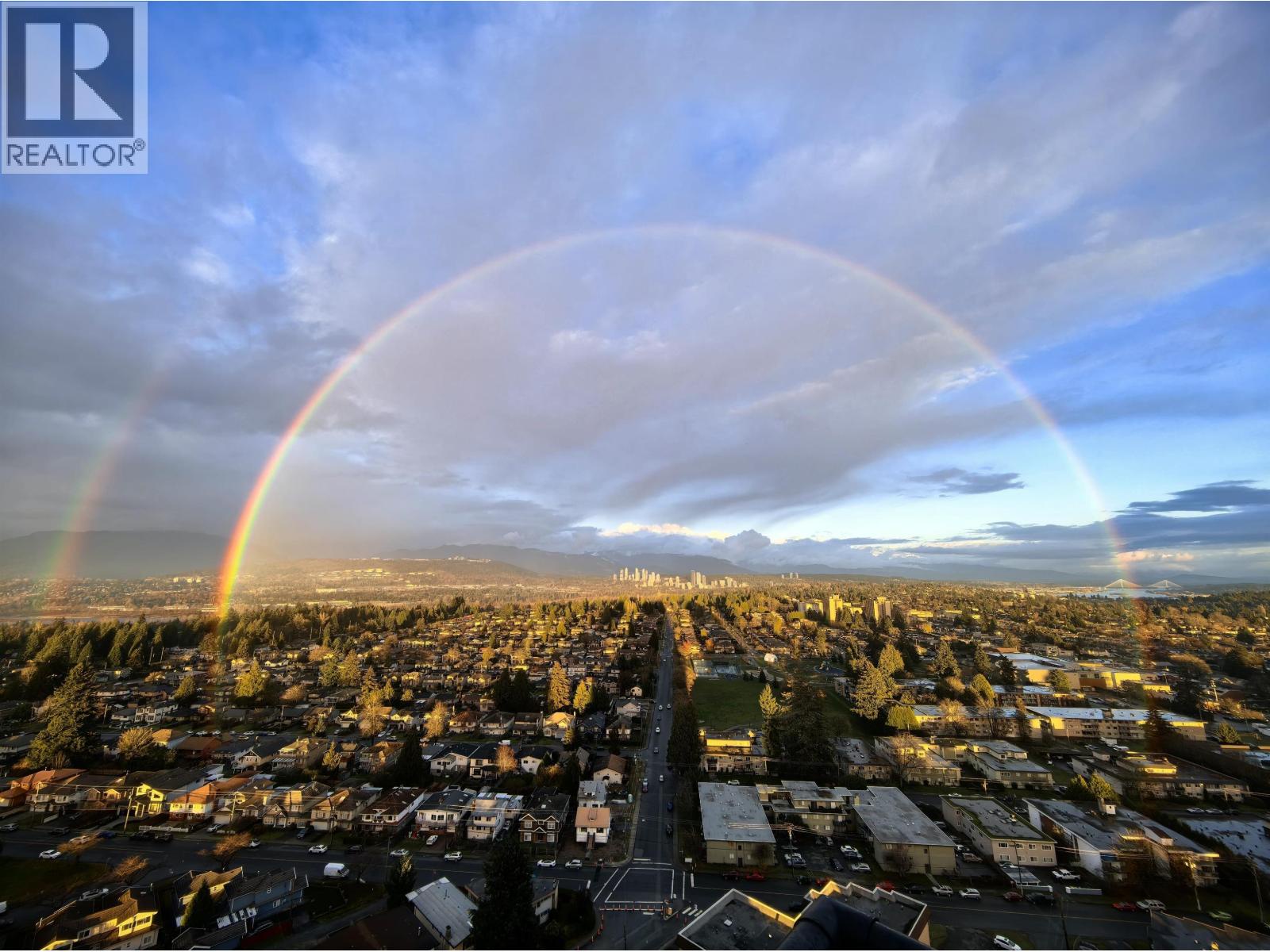 Ph5 7178 Collier Street, Burnaby, British Columbia