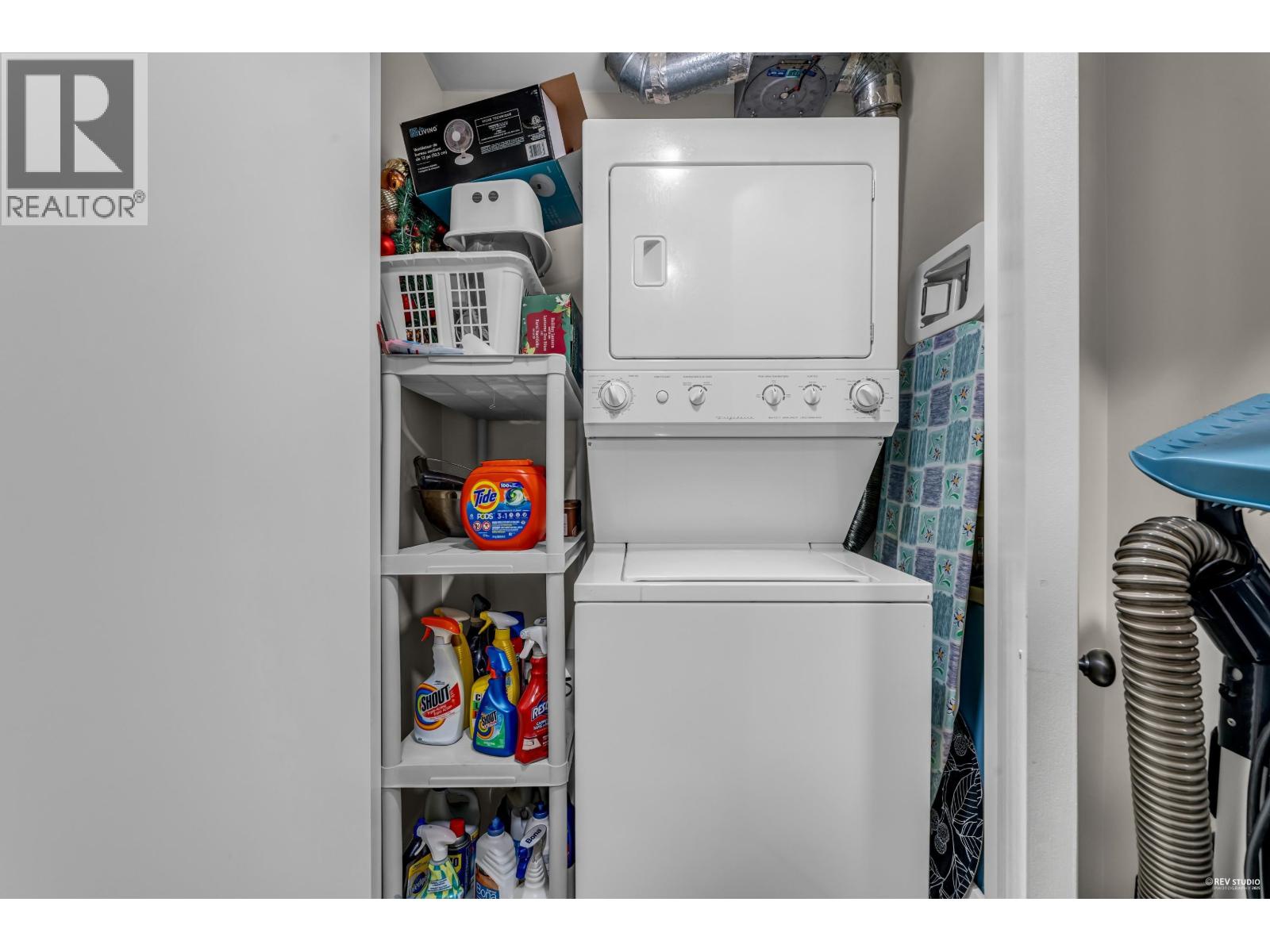 Ph5 7178 Collier Street, Burnaby, British Columbia