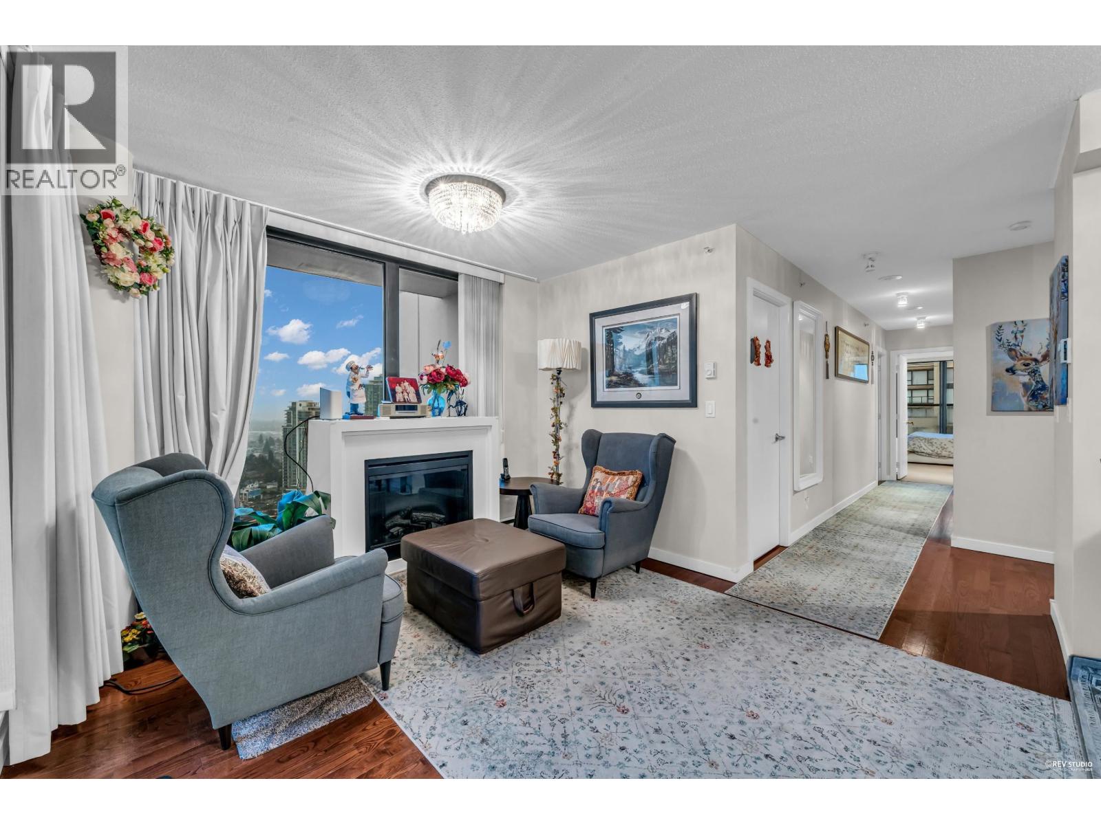 Ph5 7178 Collier Street, Burnaby, British Columbia