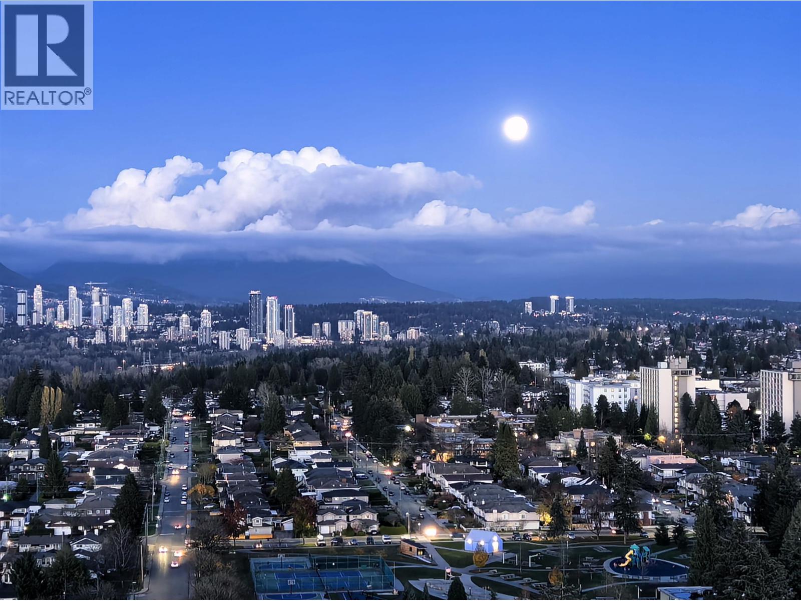 Ph5 7178 Collier Street, Burnaby, British Columbia