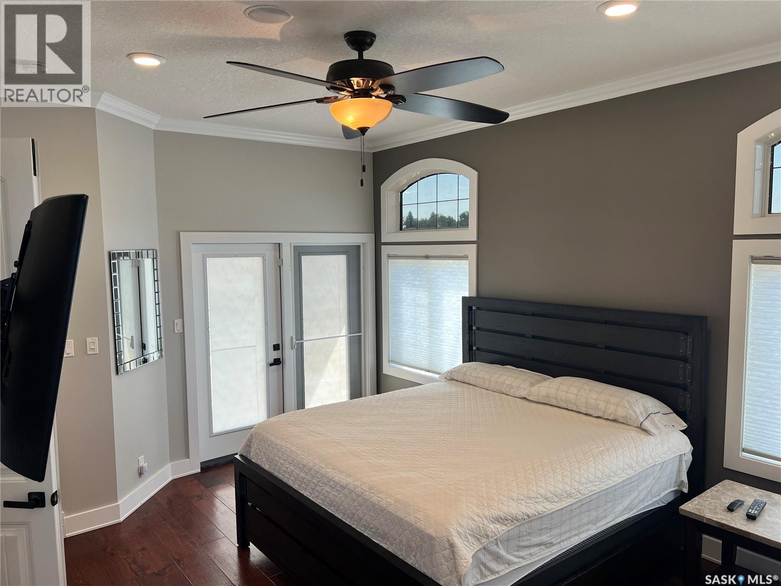 Natalie Acres, Waldeck, Saskatchewan