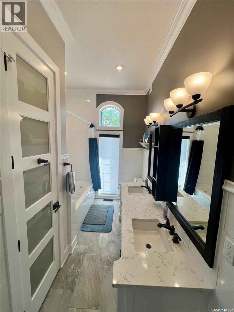 Natalie Acres, Waldeck, Saskatchewan