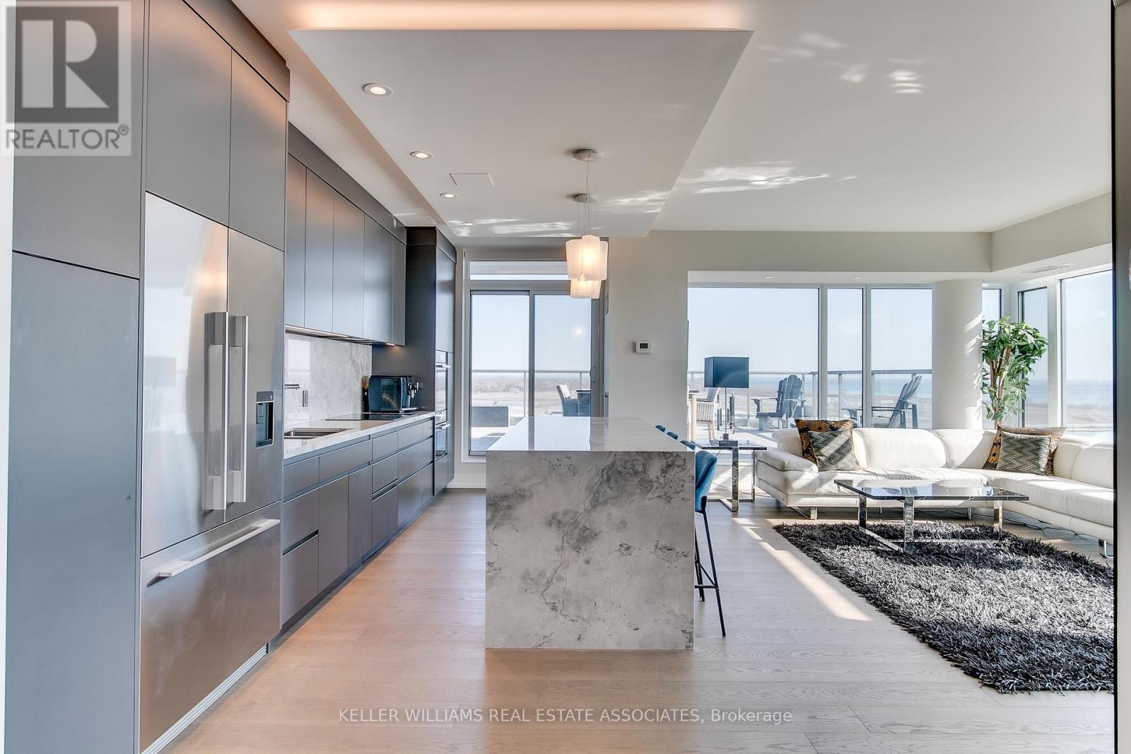 1002 - 90 Stadium Road, Toronto (niagara), Ontario