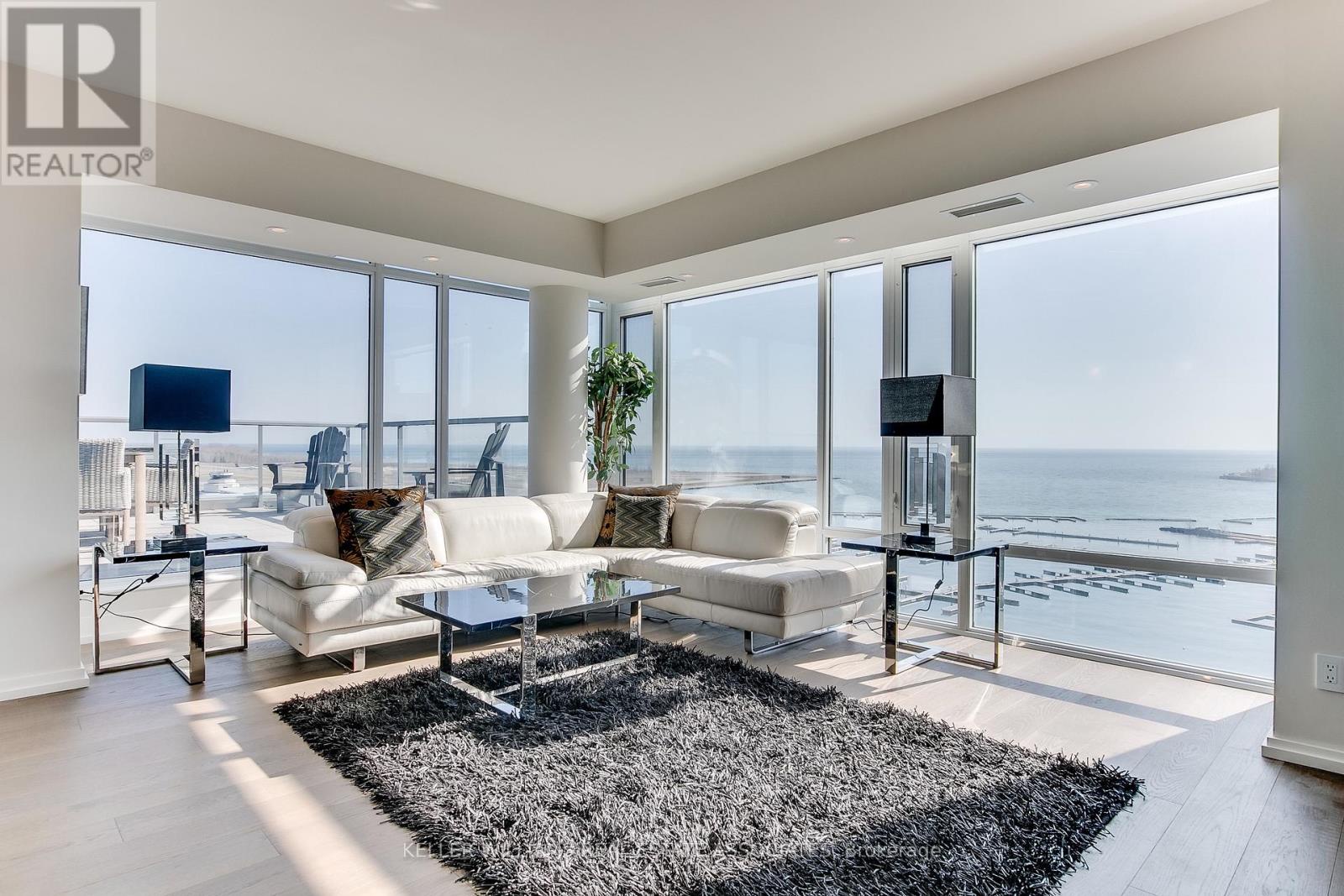 1002 - 90 Stadium Road, Toronto (niagara), Ontario