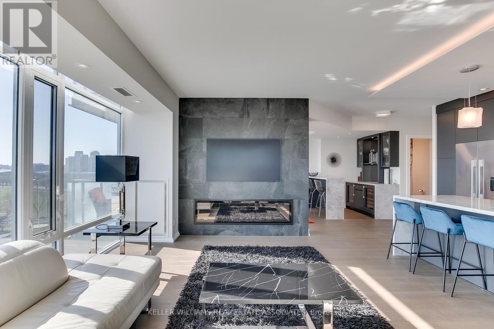 1002 - 90 Stadium Road, Toronto (niagara), Ontario