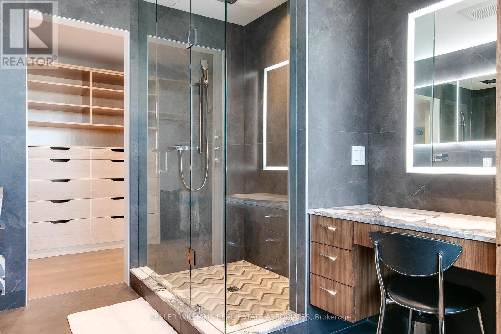 1002 - 90 Stadium Road, Toronto (niagara), Ontario