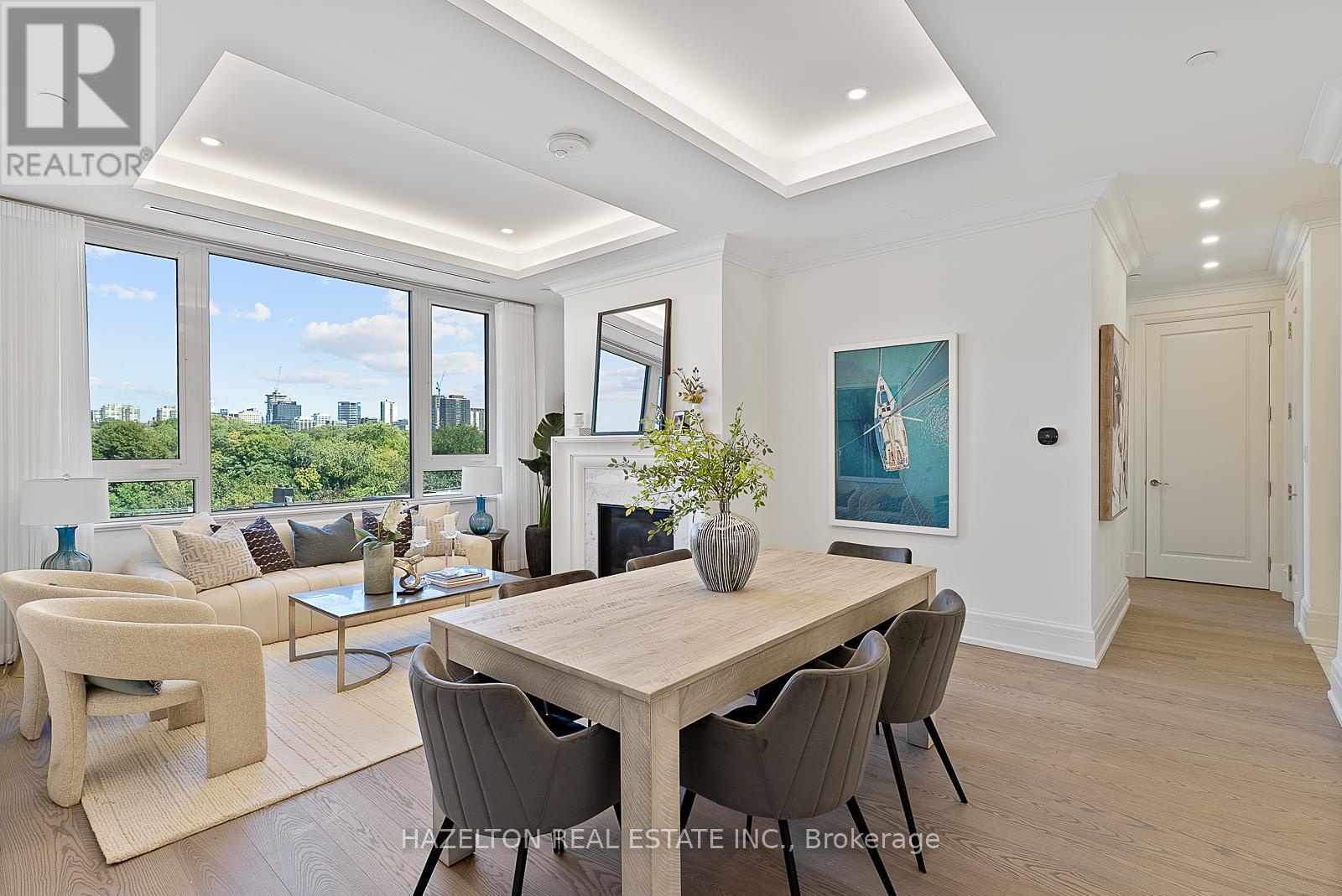 404 - 128 Hazelton Avenue, Toronto (annex), Ontario