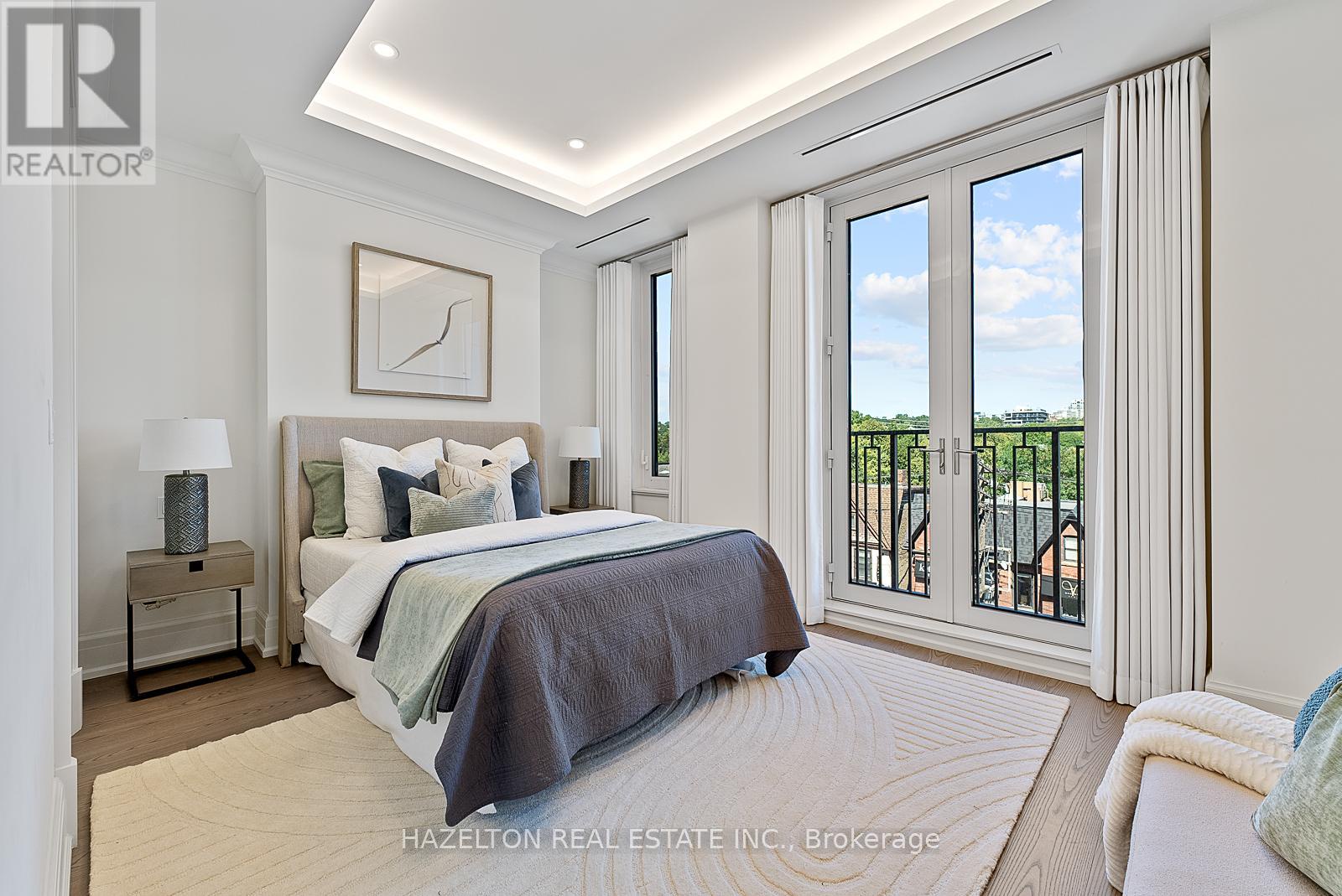 404 - 128 Hazelton Avenue, Toronto (annex), Ontario