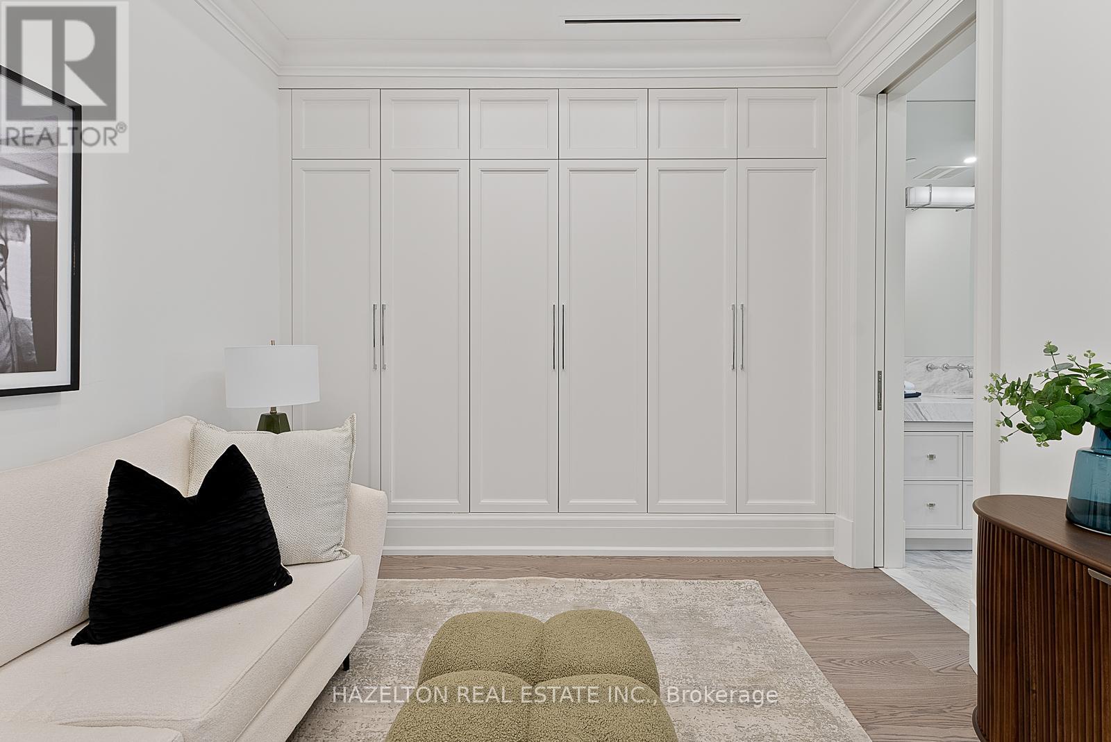 404 - 128 Hazelton Avenue, Toronto (annex), Ontario