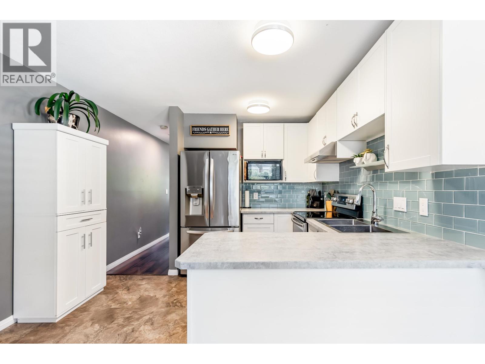 5 22980 Abernethy Lane, Maple Ridge, British Columbia