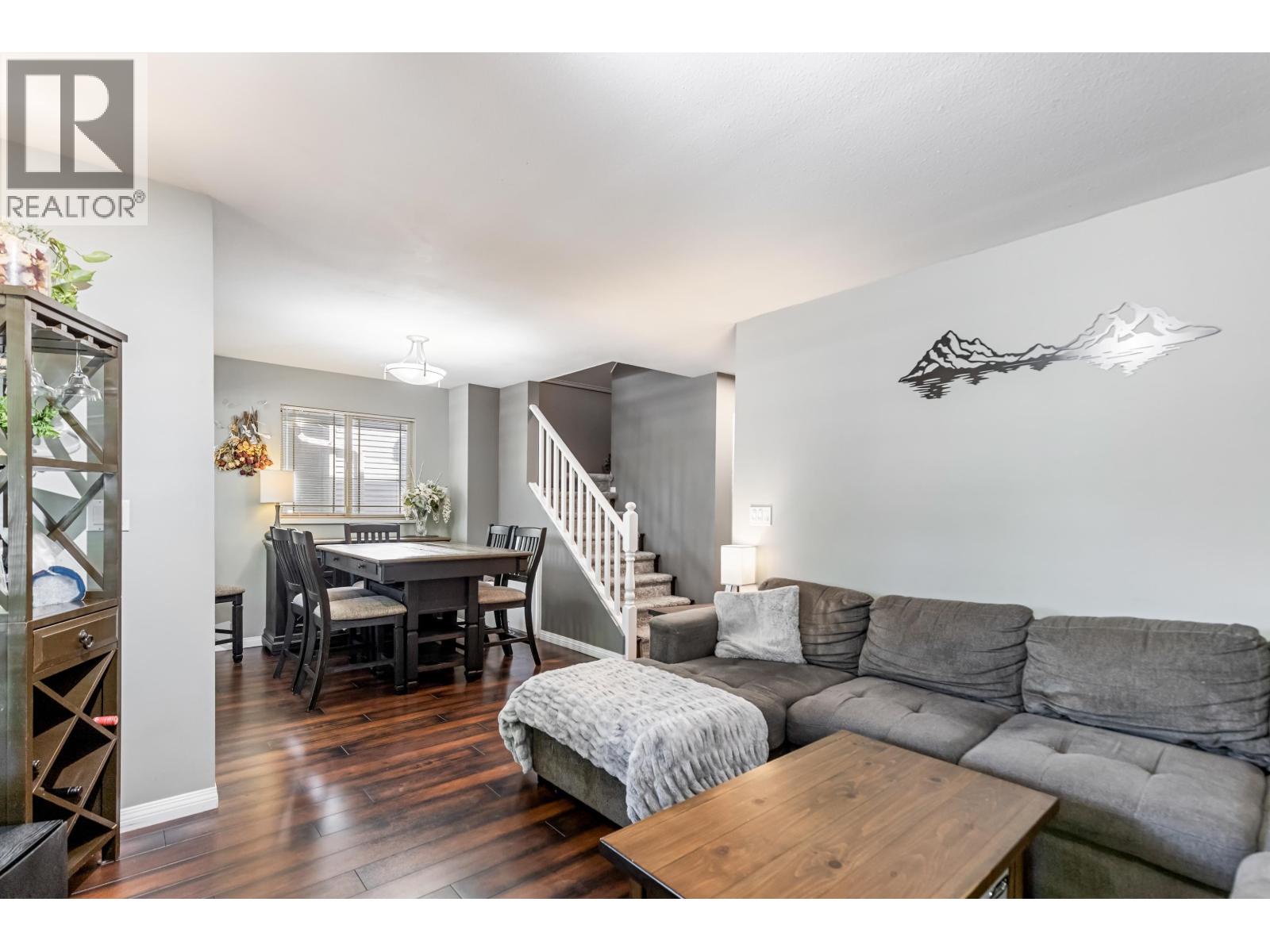 5 22980 Abernethy Lane, Maple Ridge, British Columbia