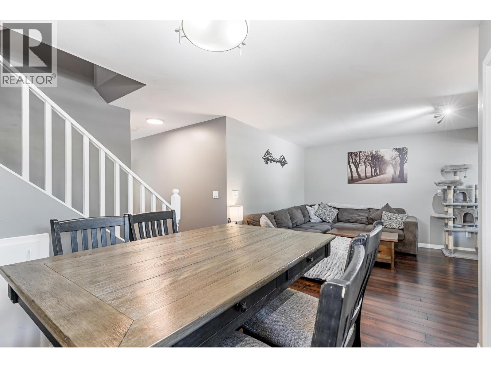 5 22980 Abernethy Lane, Maple Ridge, British Columbia